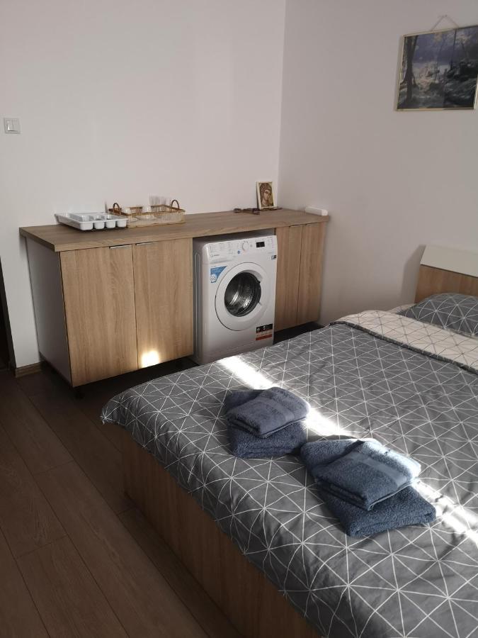 Apartament Gara Dinu Bukareszt Zewnętrze zdjęcie